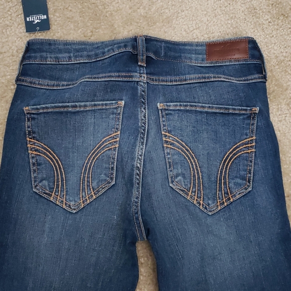 NWT Hollister Semi Ripped Jeans - Picture 5 of 5